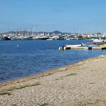 Apartment By The Sea Sukosan, Zadar - 5802