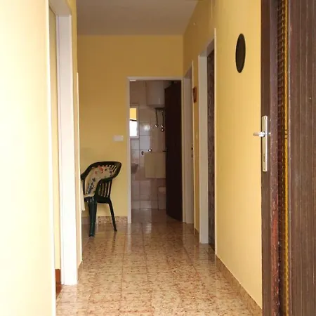 Apartment By The Sea Sukosan, Zadar - 5802