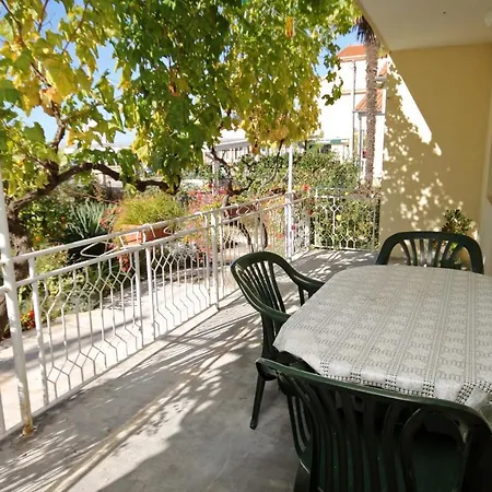 Apartment By The Sea Sukosan, Zadar - 5802 Sukosan